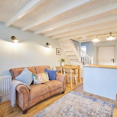 Host & Stay - Honey Cottage Hinderwell Buitenkant foto