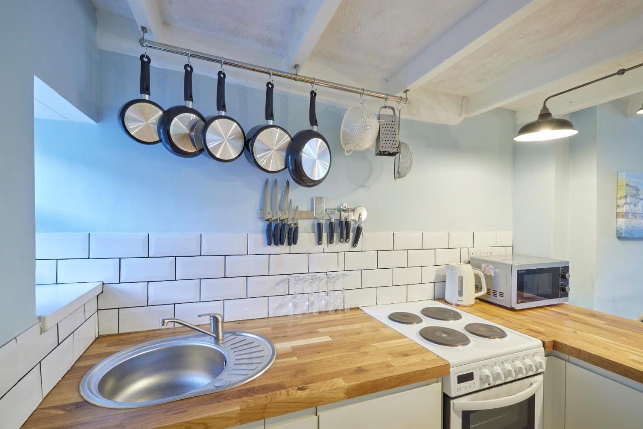 Host & Stay - Honey Cottage Hinderwell Buitenkant foto