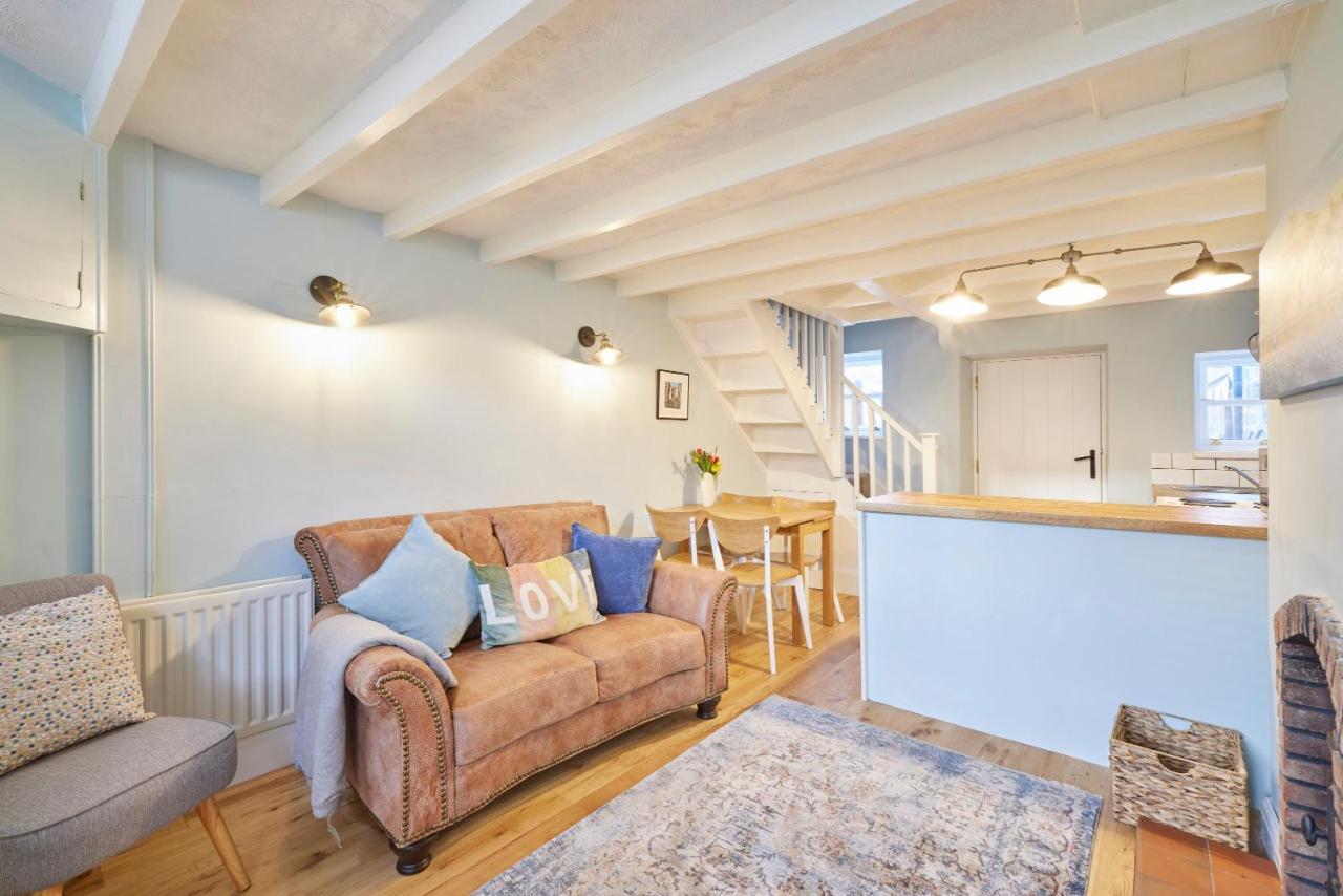 Host & Stay - Honey Cottage Hinderwell Buitenkant foto