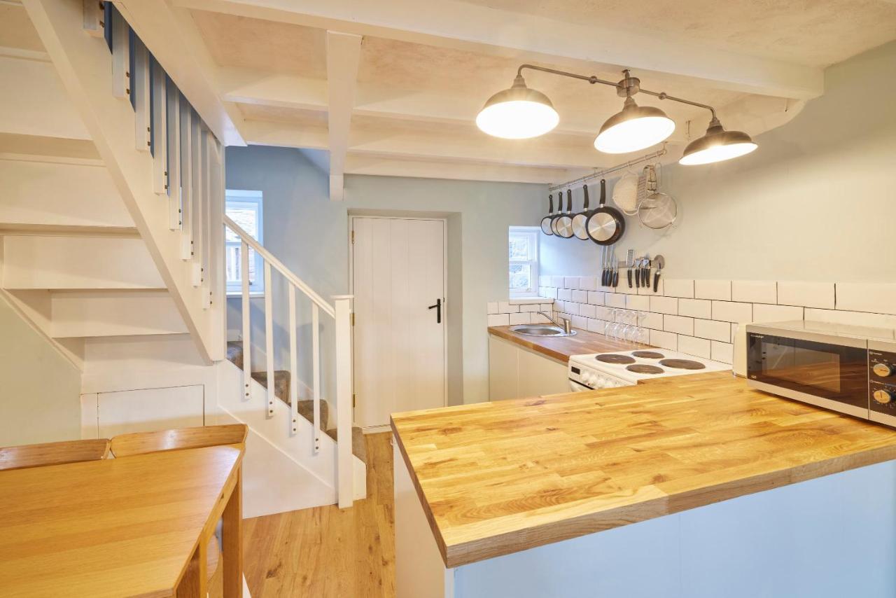 Host & Stay - Honey Cottage Hinderwell Buitenkant foto