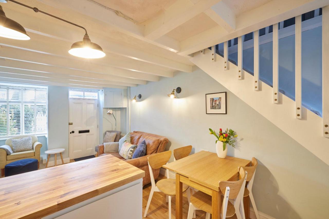 Host & Stay - Honey Cottage Hinderwell Buitenkant foto
