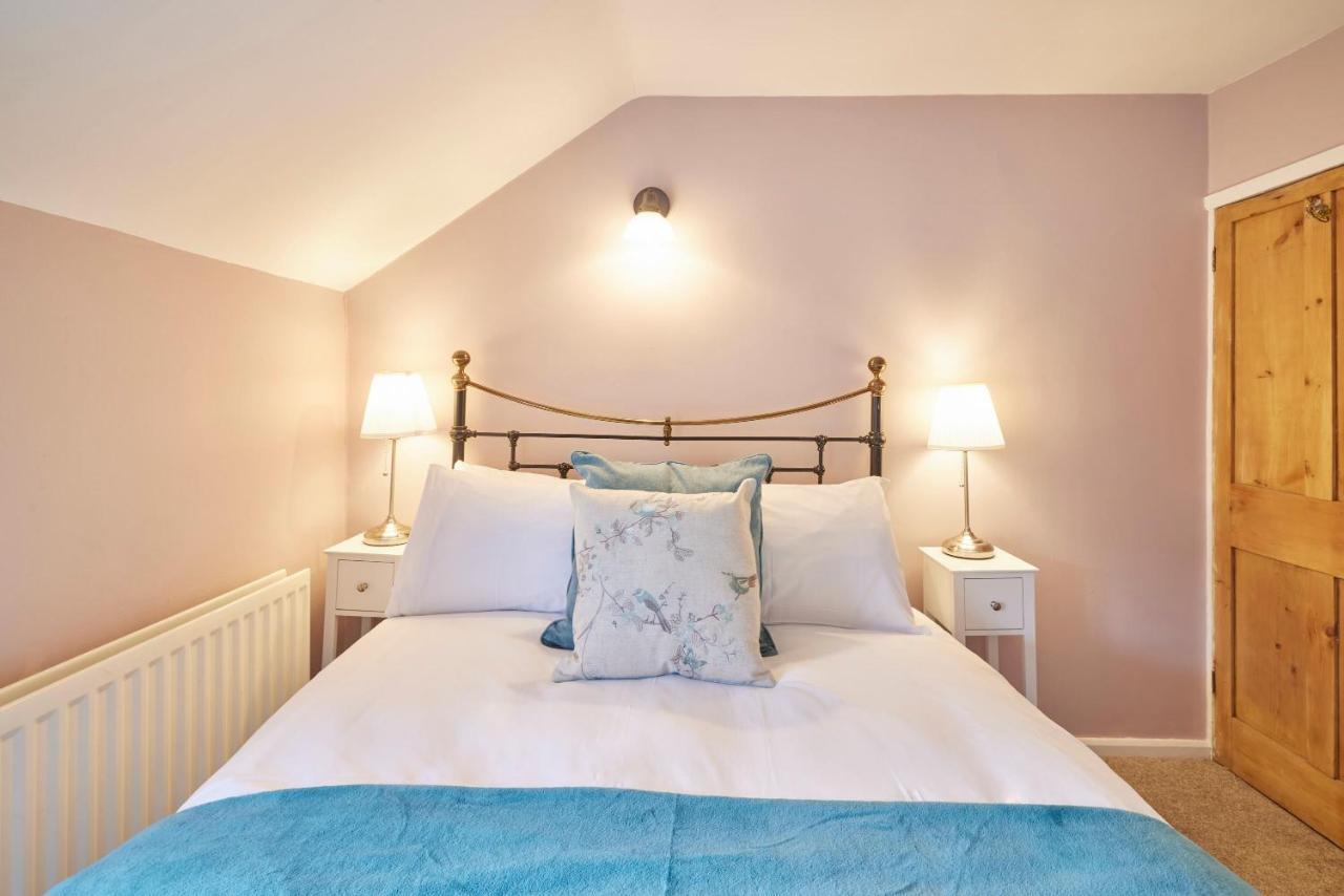 Host & Stay - Honey Cottage Hinderwell Buitenkant foto