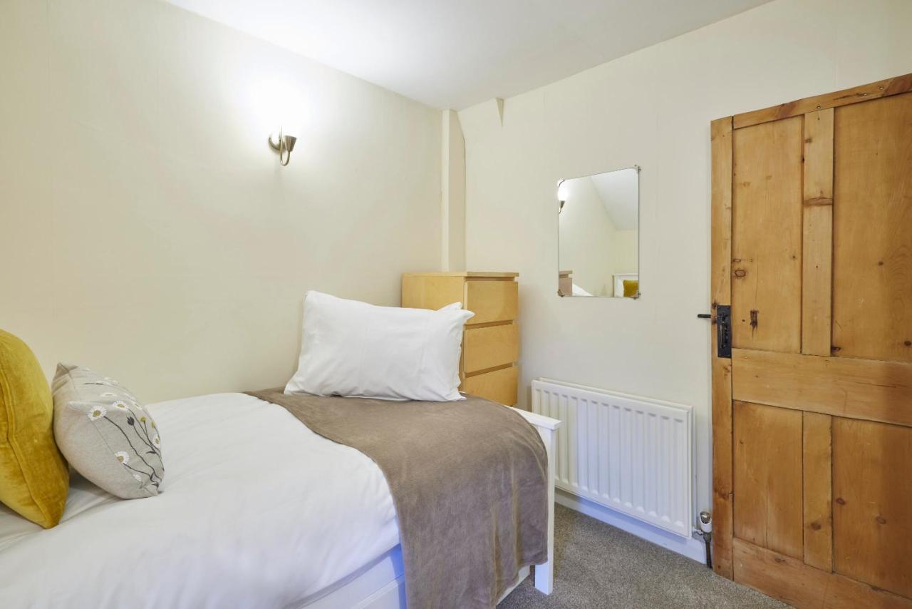 Host & Stay - Honey Cottage Hinderwell Buitenkant foto
