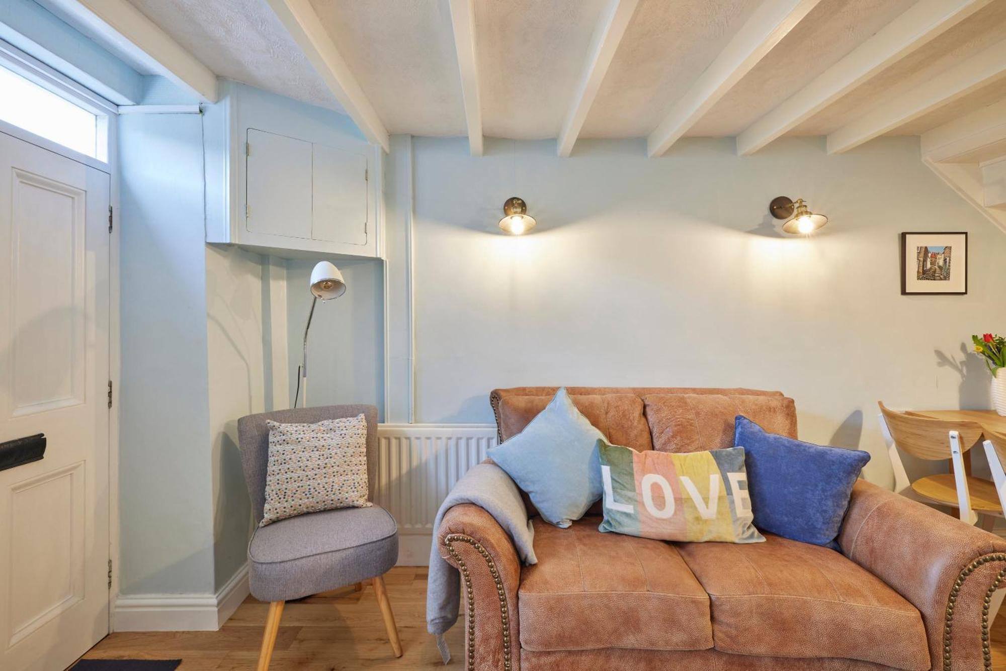 Host & Stay - Honey Cottage Hinderwell Buitenkant foto